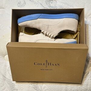 Cole Haan Men's Shoes in Cream and Blue